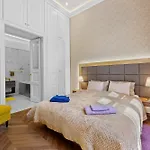 Count Zrinyi Basilica Luxurious Residence