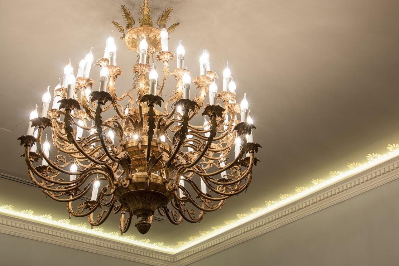 Count Zrinyi Basilica Luxurious Apartman *